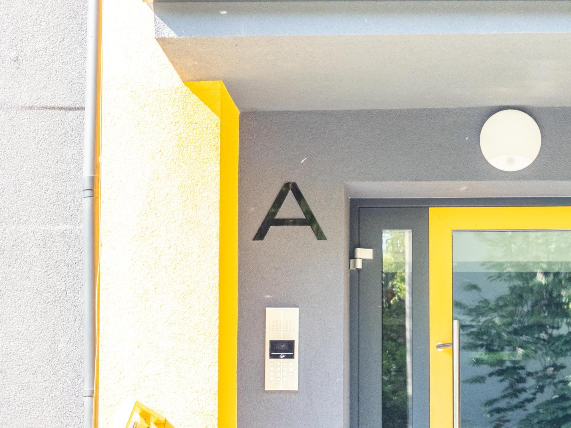 Apartament Fala Metro Sgh Klub Stodola Parking Parkview Fast Wifi Warsaw Exterior photo