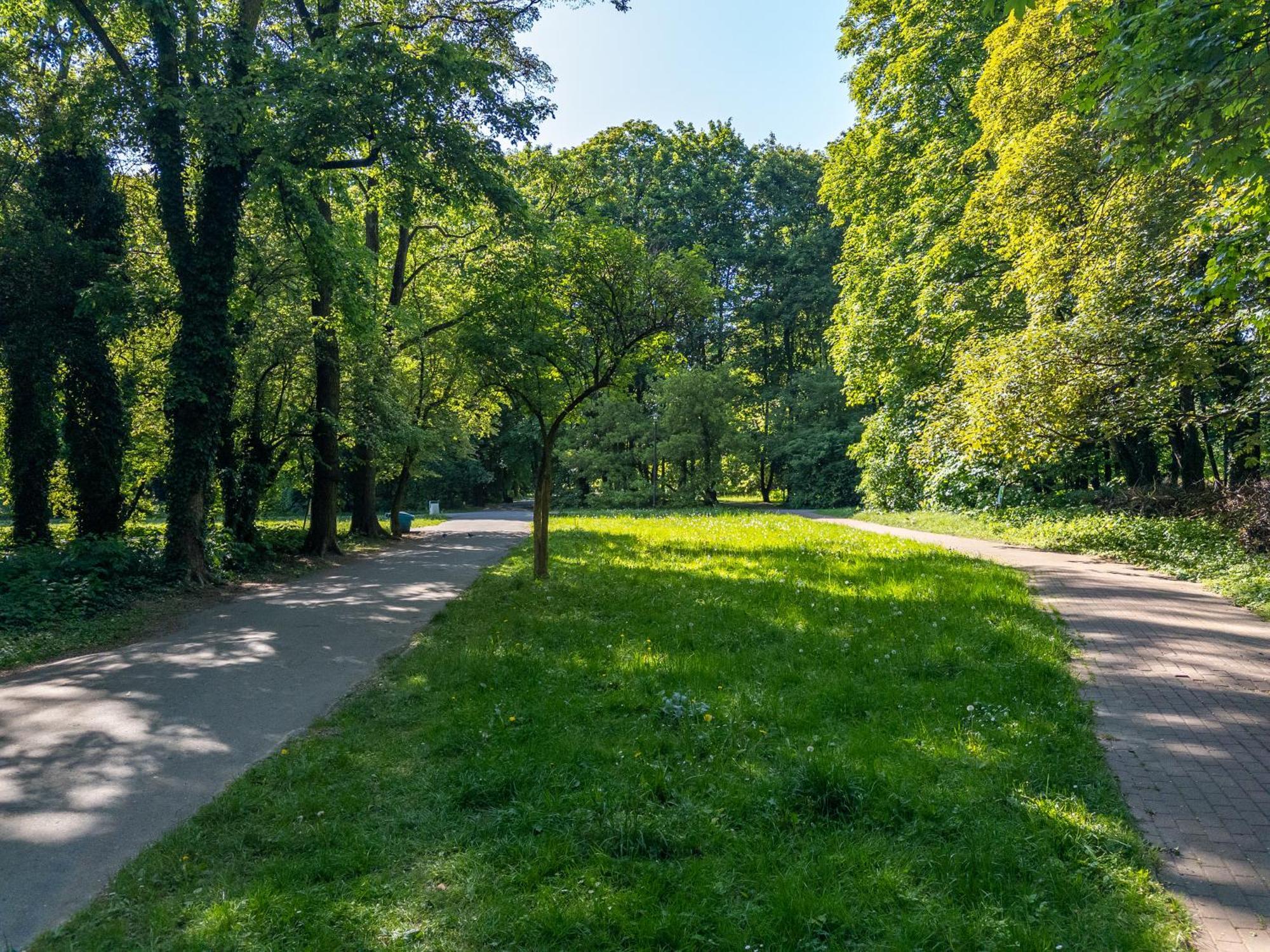 Apartament Fala Metro Sgh Klub Stodola Parking Parkview Fast Wifi Warsaw Exterior photo